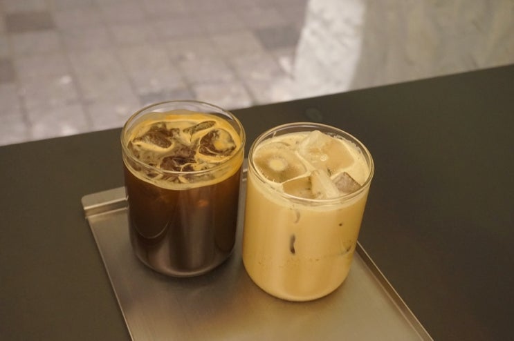  동명동신상카페 카프카하우스 커피랑 안경 구매한 후기