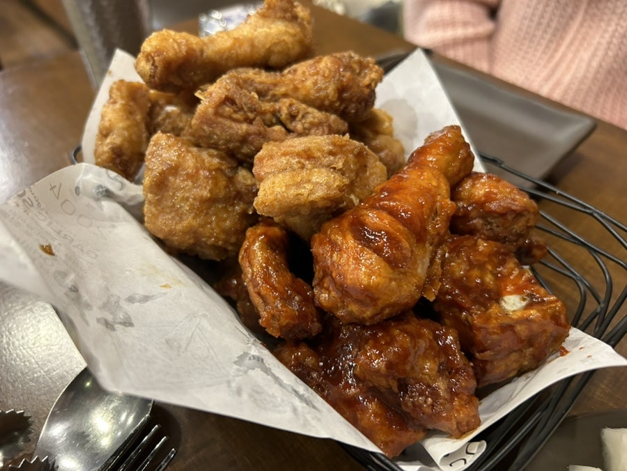 교촌치킨 소사범박점 사진 6