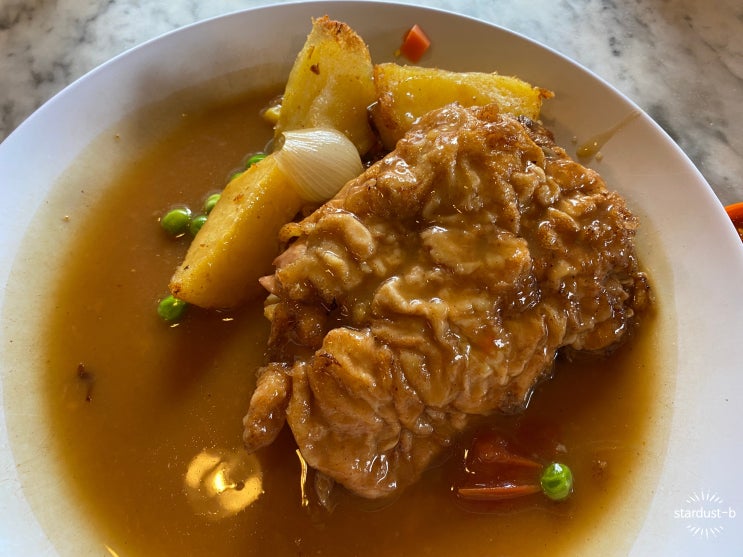   쿠알라룸푸르(Kuala Lumpur) :: 전통 하이난식 식사를 하고 싶다면, Restoran Yut Kee