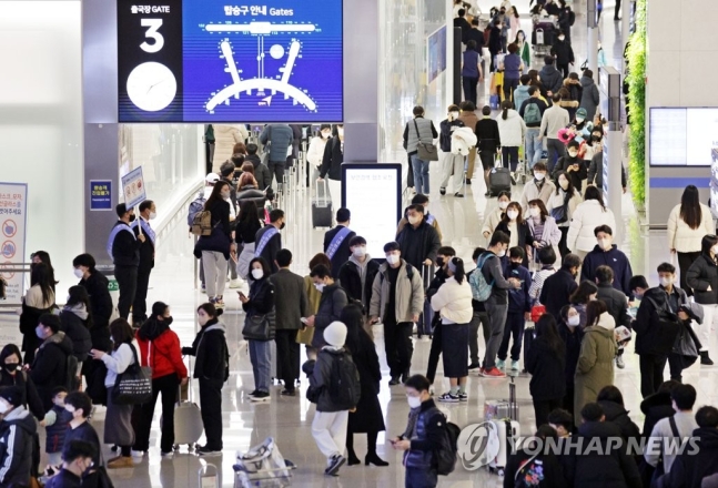 '고향 대신 해외로'…설연휴 37만3천명 출국 예상