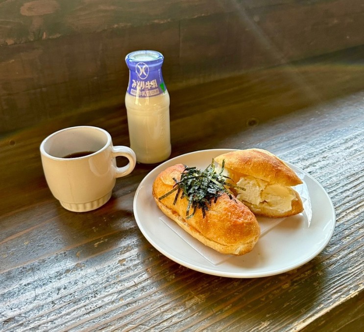 후쿠오카 빵집 하코자키궁 &lt;나카타빵&gt; 연유빵 명란바게트가 유명한 맛집