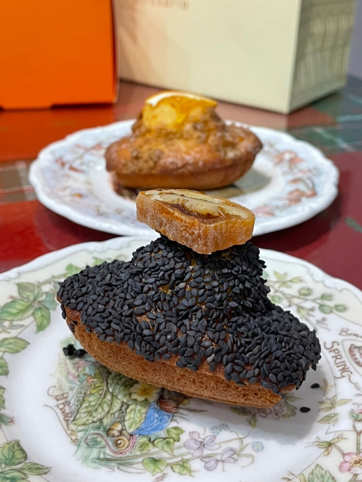  압구정 마들렌 맛집에서 선물세트포장하기 (택배 가능)- 마들마들