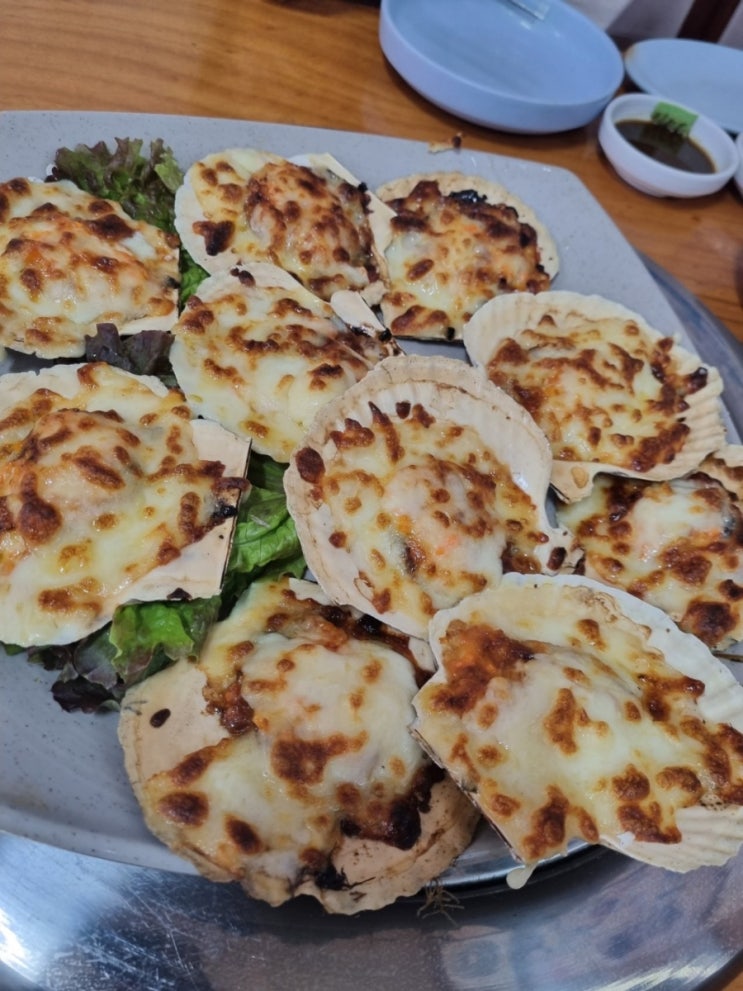  오이도 횟집(가리비 치즈구이 & 회무침)