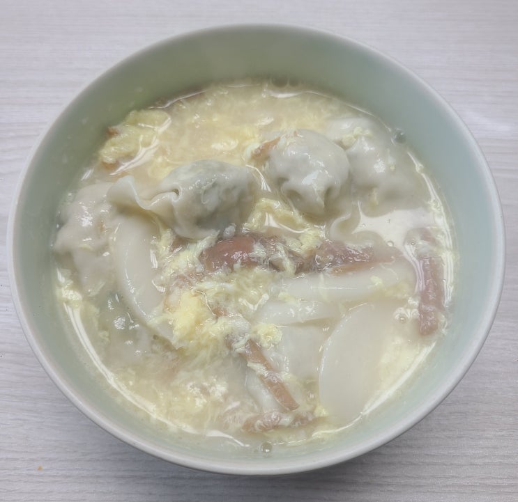  자취생을 위한 간단 레시피!!「떡국」