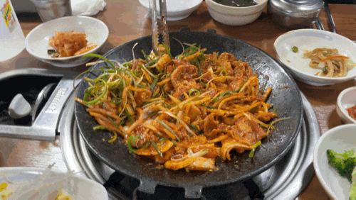  제주도 성산일출봉 맛집 , 제주도 흑돼지 요리 : 성산흑돼지두루치기 , 몸국 몸죽 , 성산일출봉 밥집 추천