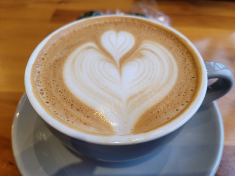 전라남도 영광카페 법성포카페 굴비거리 굴리단길 뷰디앤디카페 4