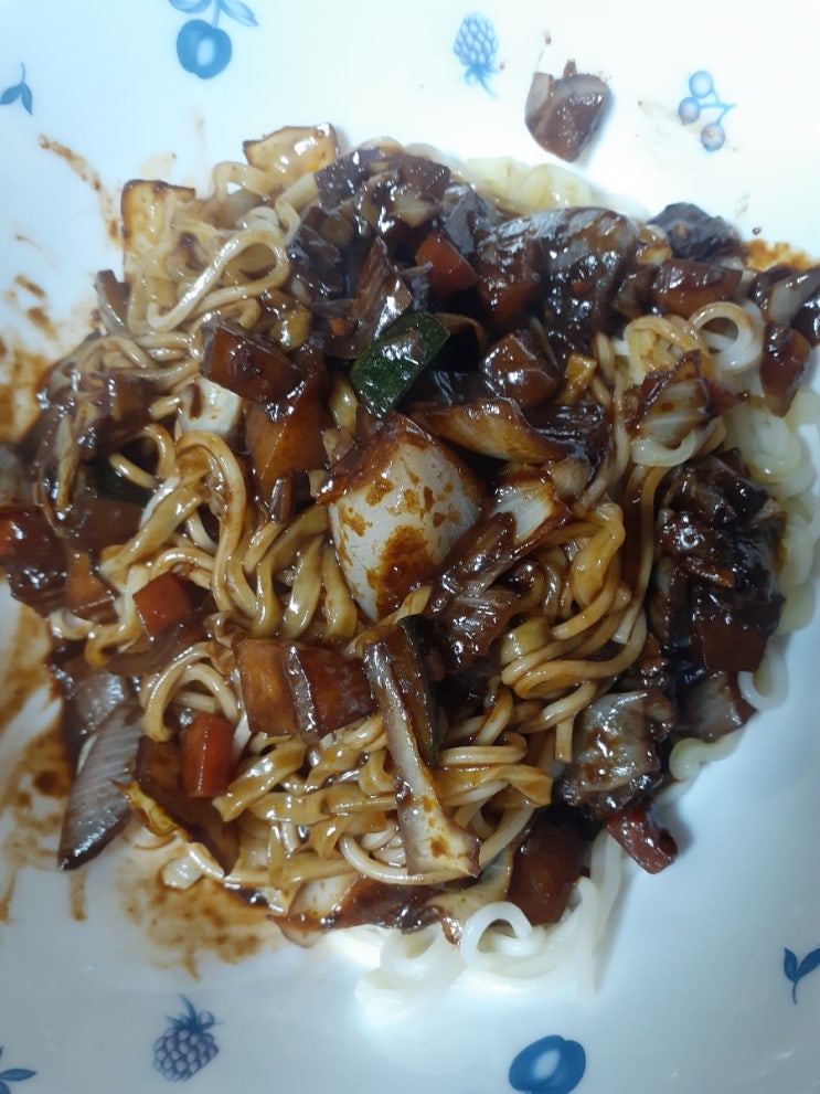  야채 사천짜장