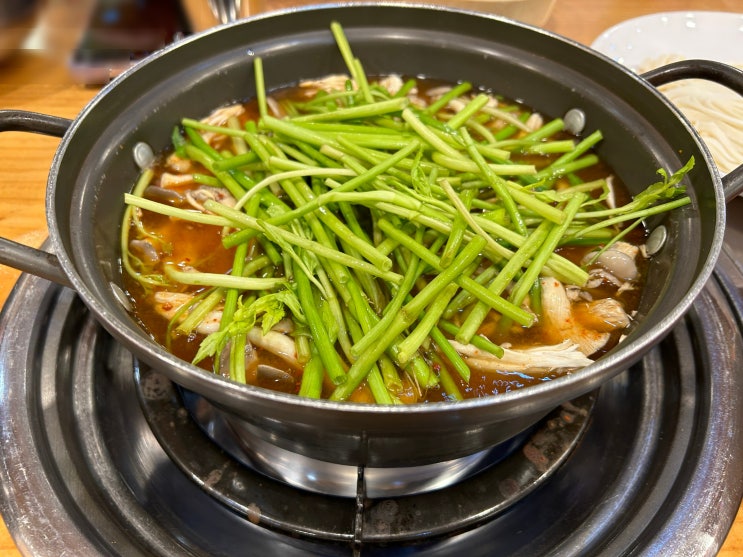  경기 광주 구좌리얼크니손칼국수 화담숲직영점