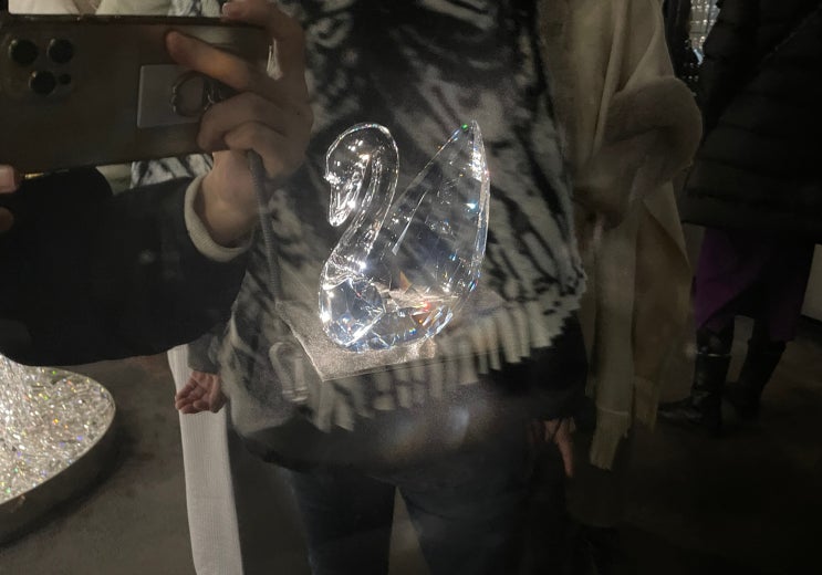 반짝이는 크리스탈 스와로브스키 본점이 있는 오스트리아 비엔나