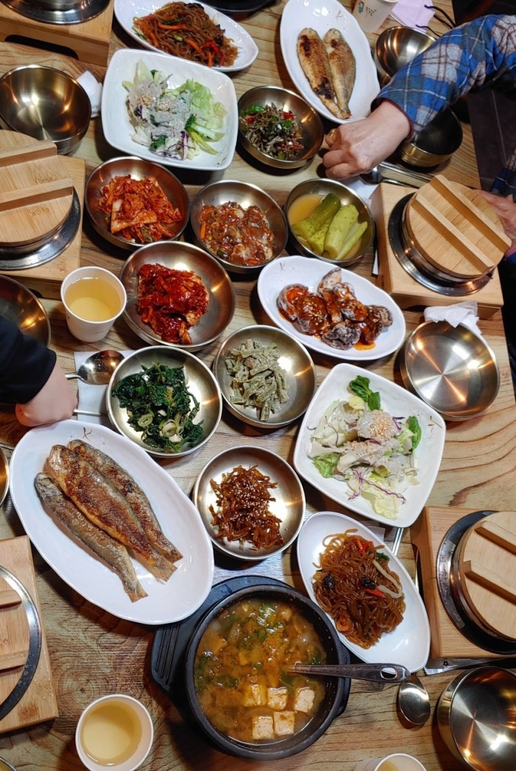  노원역 한정식 예촌밥상, 가성비 정말 좋고, 기분좋은 예약 전화로 가족 저녁 식사를 맛있게 했다.