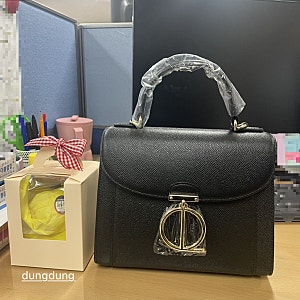[내돈내산] 루이까또즈 미니몬트 샤첼백 구매후기!!여자친구 선물 추천!(ft. 가격, 수납력, 리....