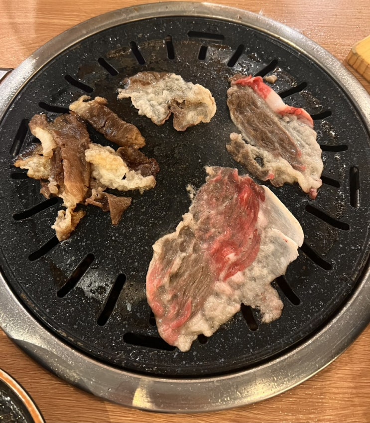 24시간 영업하는 철산역 고기집 이차돌 만원으로 차돌박이 먹기 24시간 영업하는 철산역 고기집 이차돌 만원으로 차돌박이 먹기