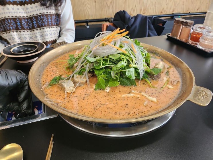  기장 순대 맛집 추천 수백당 기장읍점 순곱새( 순대 + 곱창 + 새우) 내돈내산 후기