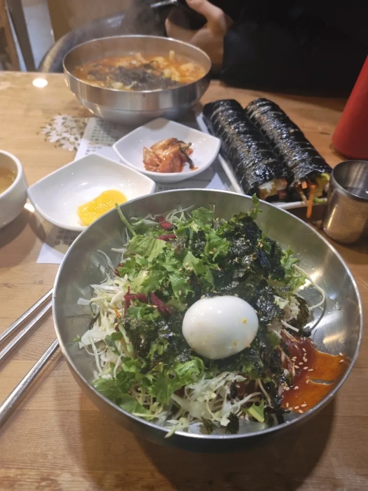  24시 영업  나만 알고 싶은 김밥 맛집 덕천동  고봉민 김밥