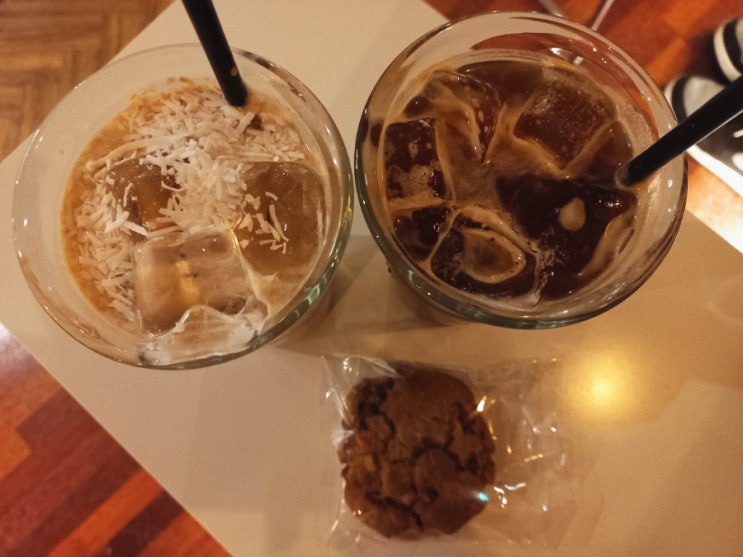  합정역카페 합정데이트 디벙크