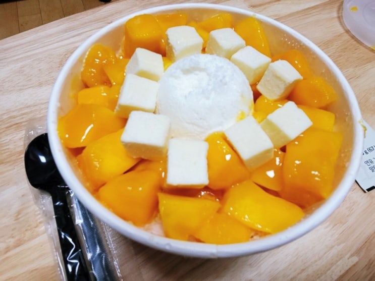  설빙 야탑점 애플망고 치즈 카톡 선물 포장 테이크아웃해왔어요