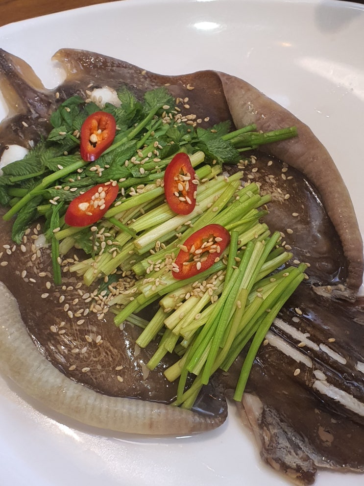  난곡 근처 맛집 문성골 퓨전 포차 간재미 산낙지