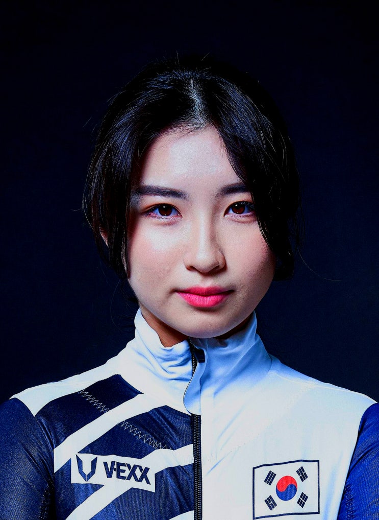 김길리 선수와 <b>신동민</b>... 주니어 <b>쇼트트랙</b> 선수권대회 안내