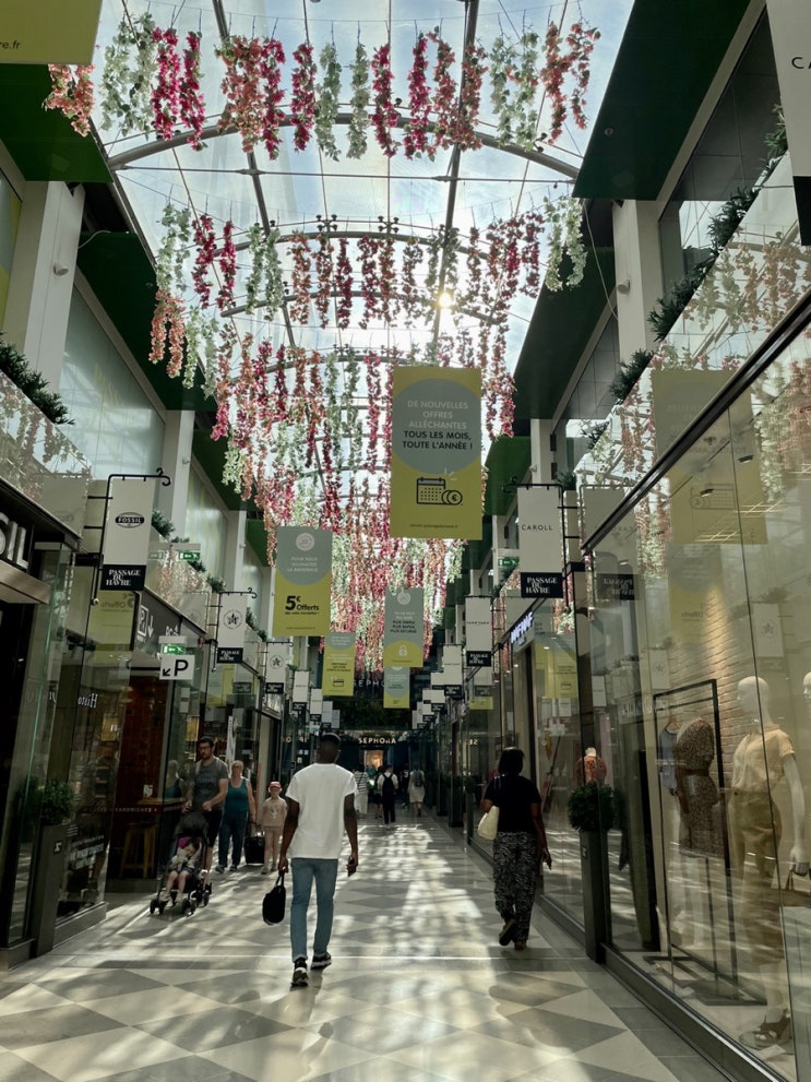  파리 PRET A MANGER