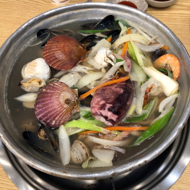  인천 송도 칼국수 맛집 통큰칼국수 수제비 만두도 맛있어요