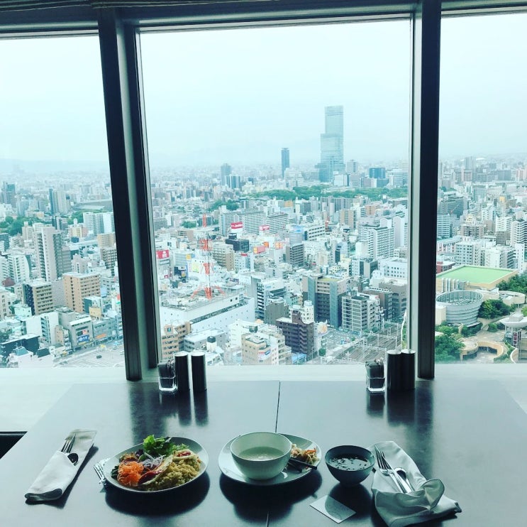  [ 오사카 야경, 위치 좋은 호텔 추천] 스위소텔 난카이 오사카 숙박 후기 (시티뷰)