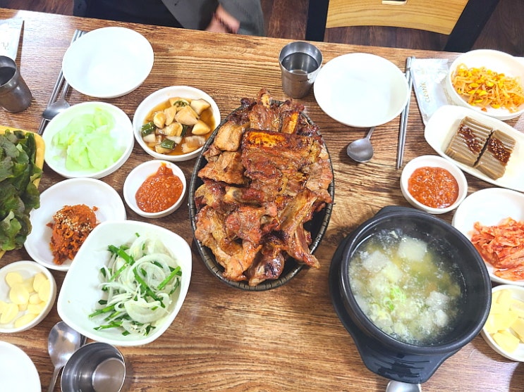 대전 서구 만년동 맛집 담양애 떡갈비 - 쌓아주는 돼지갈비 맛집