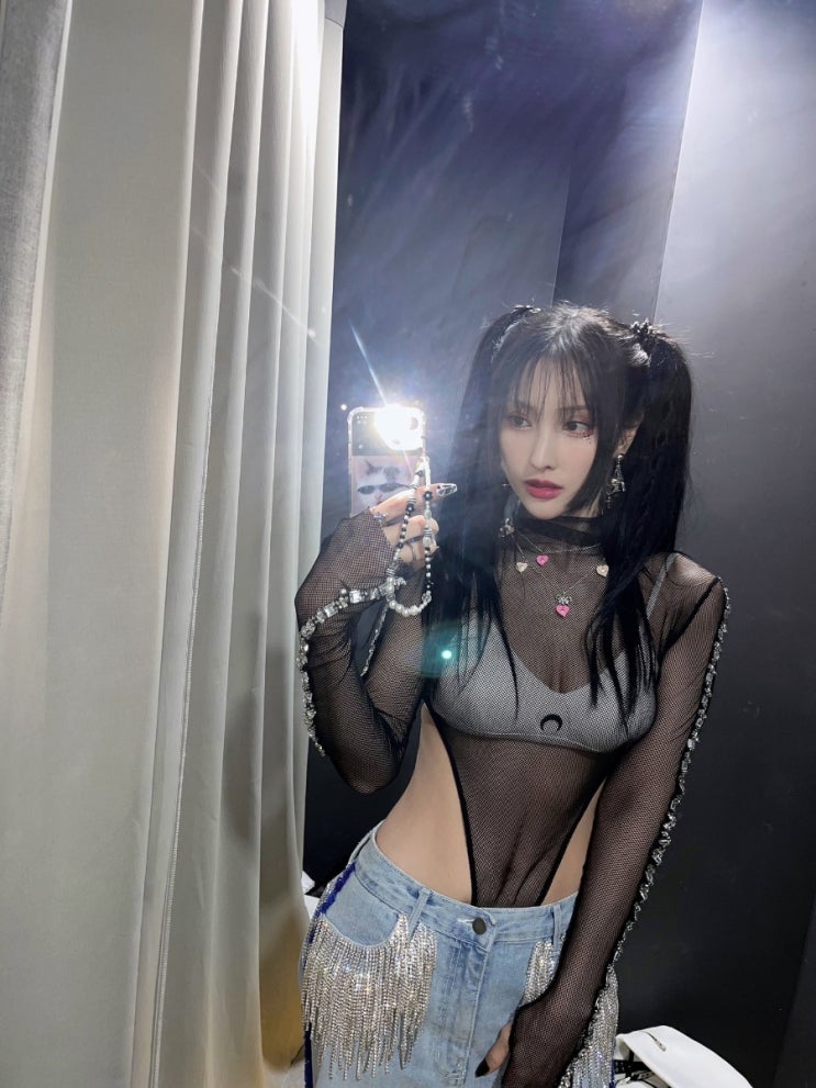  아이돌그룹 실력으로 너무 까는거 이해안됨..노래가 그렇게 중요하면 임창정 듣든지