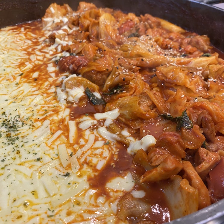  빤닭빤닭 / 동탄호수공원맛집 : 비주얼도 쩌는데 꿀맛인 치즈닭갈비