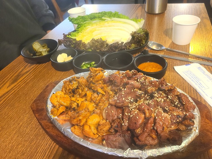 [대전 유성구] 궁동 &lt;훈불&gt; - 연탄에 구운 갈매기살, 불닭이 맛있는 충남대 맛집