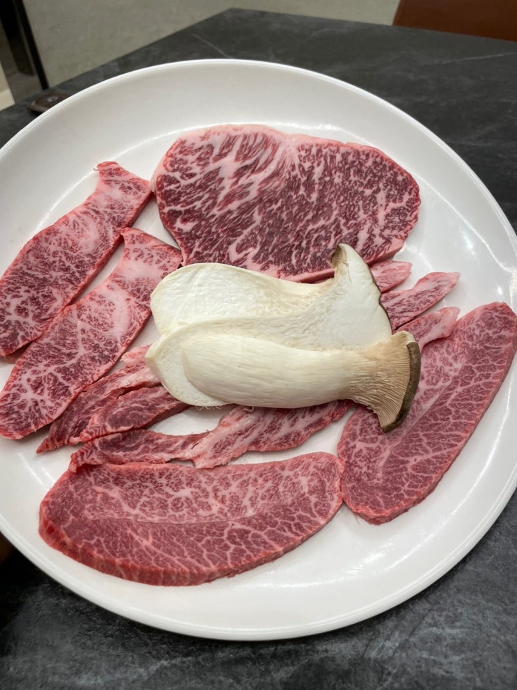 부산 철마 아홉산숲 한우 맛집 철마한우초원