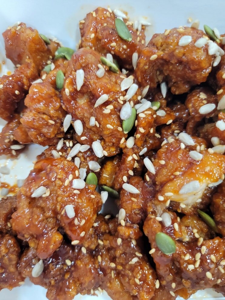  강원도 평창 봉평 맛집 월이 메밀 닭강정에서 메밀 닭강정 먹은 후기