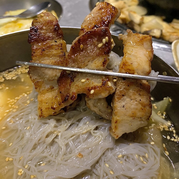  거제 장평 삼겹살 맛집 꽃돼지, 삼겹살은 사랑이지요