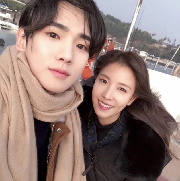 그룹 샤이니 키와 보아, 인스타에 올린 티키타카...남다른 우정 과시 그룹 샤이니 키와 보아, 인스타에 올린 티키타카...남다른 우정 과시