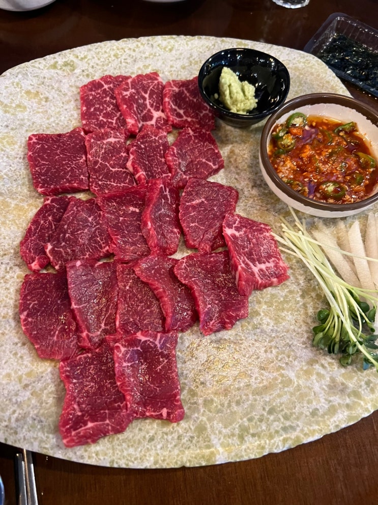  청주 육사시미 맛집 봉명동 육회한포차