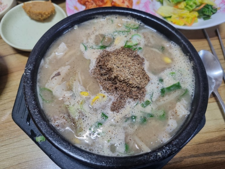  함평맛집 / 가족같은 분위기에 맛있는 국밥! 가보세순대국밥