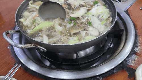 안양 메가트리아 맛집 고기창고 별관 점심특선 버섯불고기 너무 좋아. 안양 메가트리아 맛집 고기창고 별관 점심특선 버섯불고기 너무 좋아.