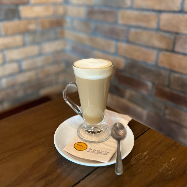  치앙마이카페 님만해민카페 님만해민커피맛집 Mingmitr Coffee