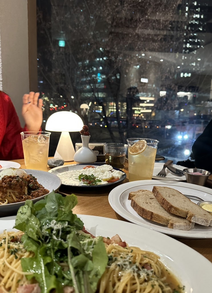  노우즈 풍경 종로 분위기 맛집 일세 (feat. 청첩장 모임)
