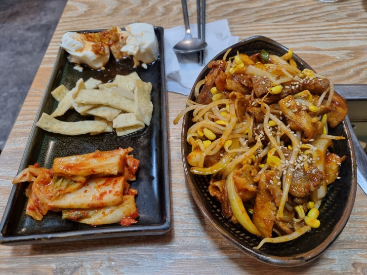  가볍게 먹기 좋은 영신네 기사식당 리뷰!!