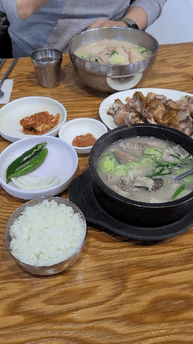  제주중문오일장 바로앞 제주한라국수 고기국수맛집