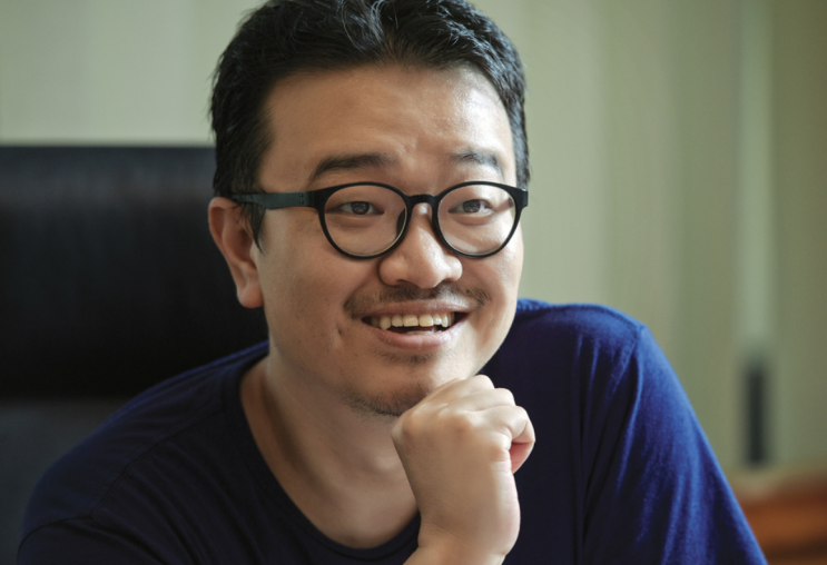  연상호 감독 정이 지옥 부산행 그는 누구인가?