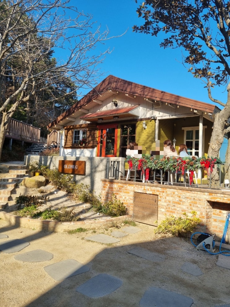  부산 송정 베이커리류가 맛있는 분위기 좋은 카페:: 올드머그