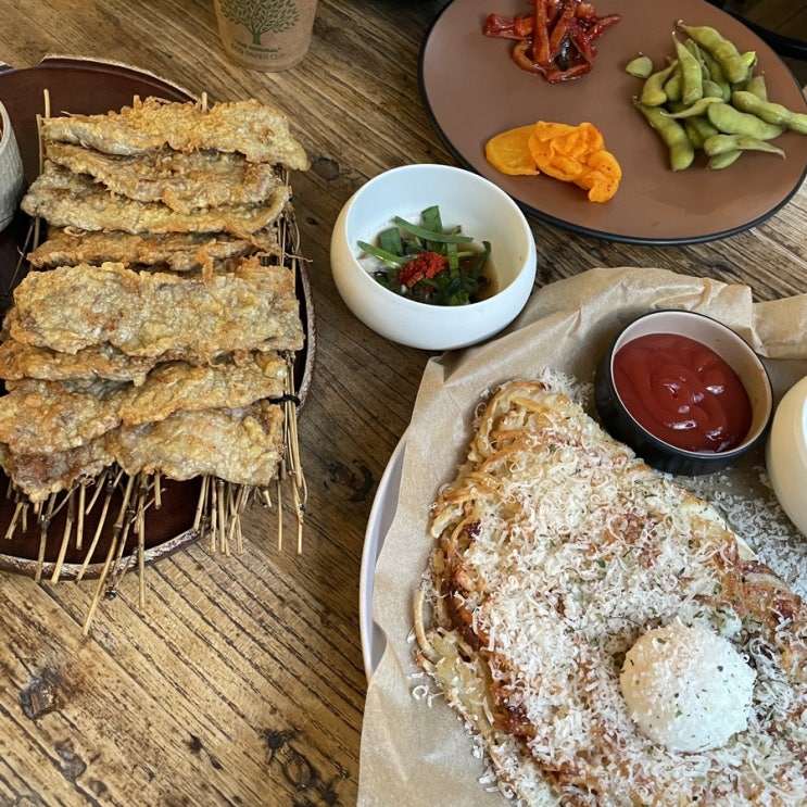  [강남 맛집] 강남명전 | 강남역 육전, 치즈감자전, 떡볶이 막걸리 맛집 / 강남 전통주, 토봉 벌꿀 막걸리 맛집 / 강남 퓨전 한식 맛집