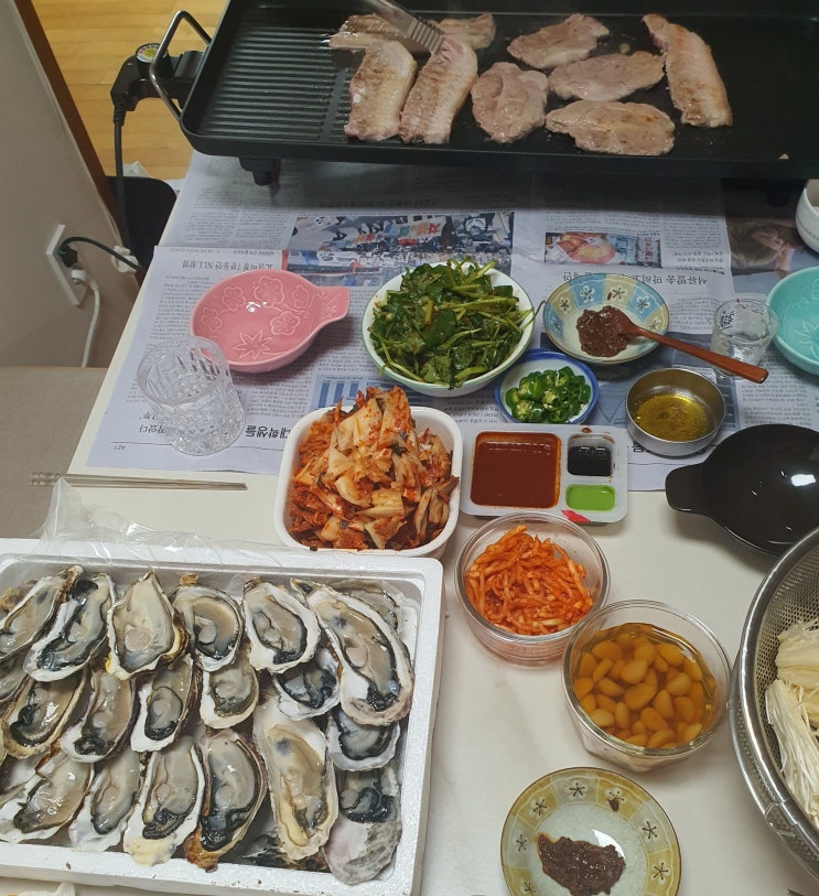  삼겹살 목살 참나물 석화 광어 그리고 곱창