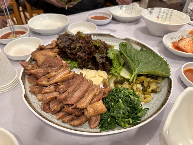  대전 수통골 맛집 수통골 감나무집, 오리 수육에 백숙 즐기며 몸보신하기 좋아요~