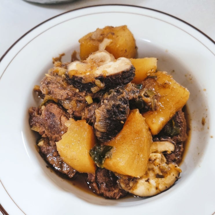  갈비찜 레시피 아롱사태 찜으로 만드는 법