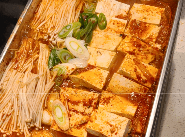 캔 고등어 김치찜