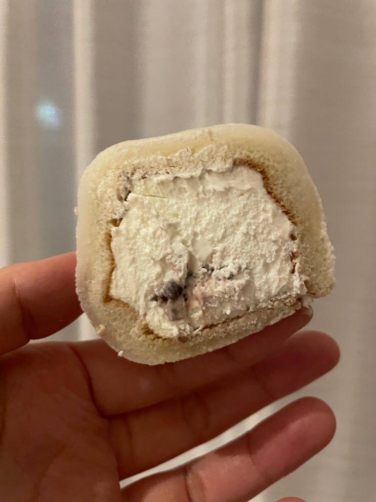  일본편의점쇼핑 빵 케이크 우유 모찌 맛있는 디저트추천 로손 편의점 간식거리