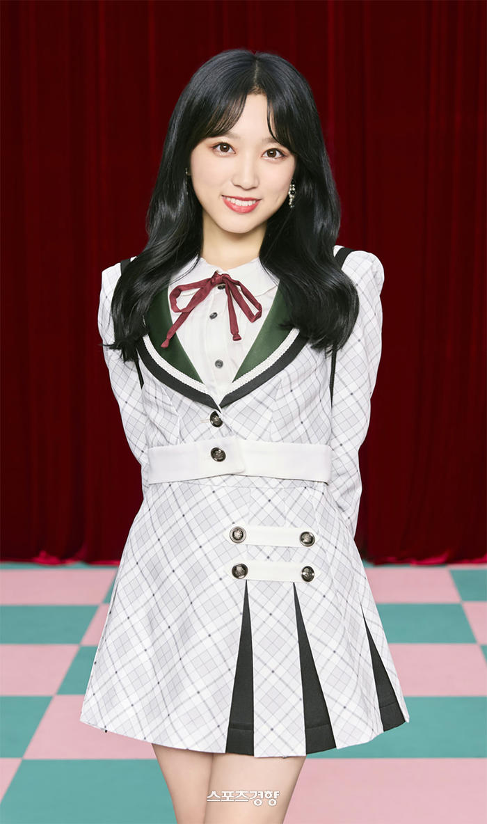 아이즈원 출신 야부키 나코, 르세라핌 사쿠라 따라 한국 올까?...전속계약 만료 '한국행' 유력 아이즈원 출신 야부키 나코, 르세라핌 사쿠라 따라 한국 올까?...전속계약 만료 '한국행' 유력