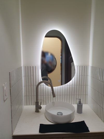 Cafe Gonggan Restroom — photo 2